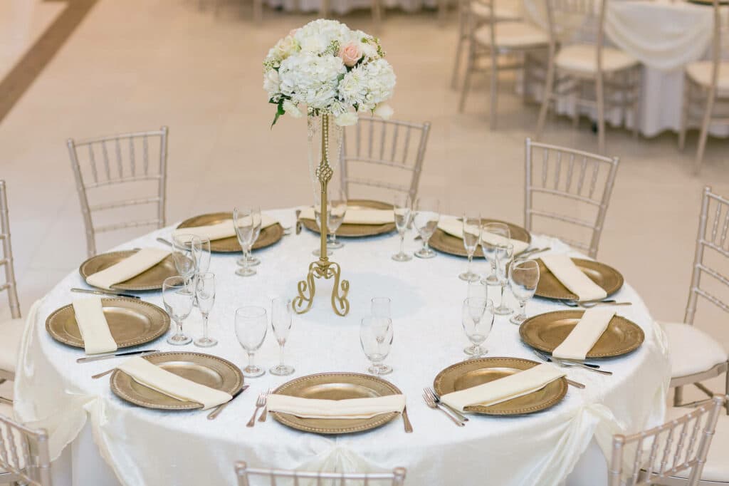 table setting with flower centerpiece